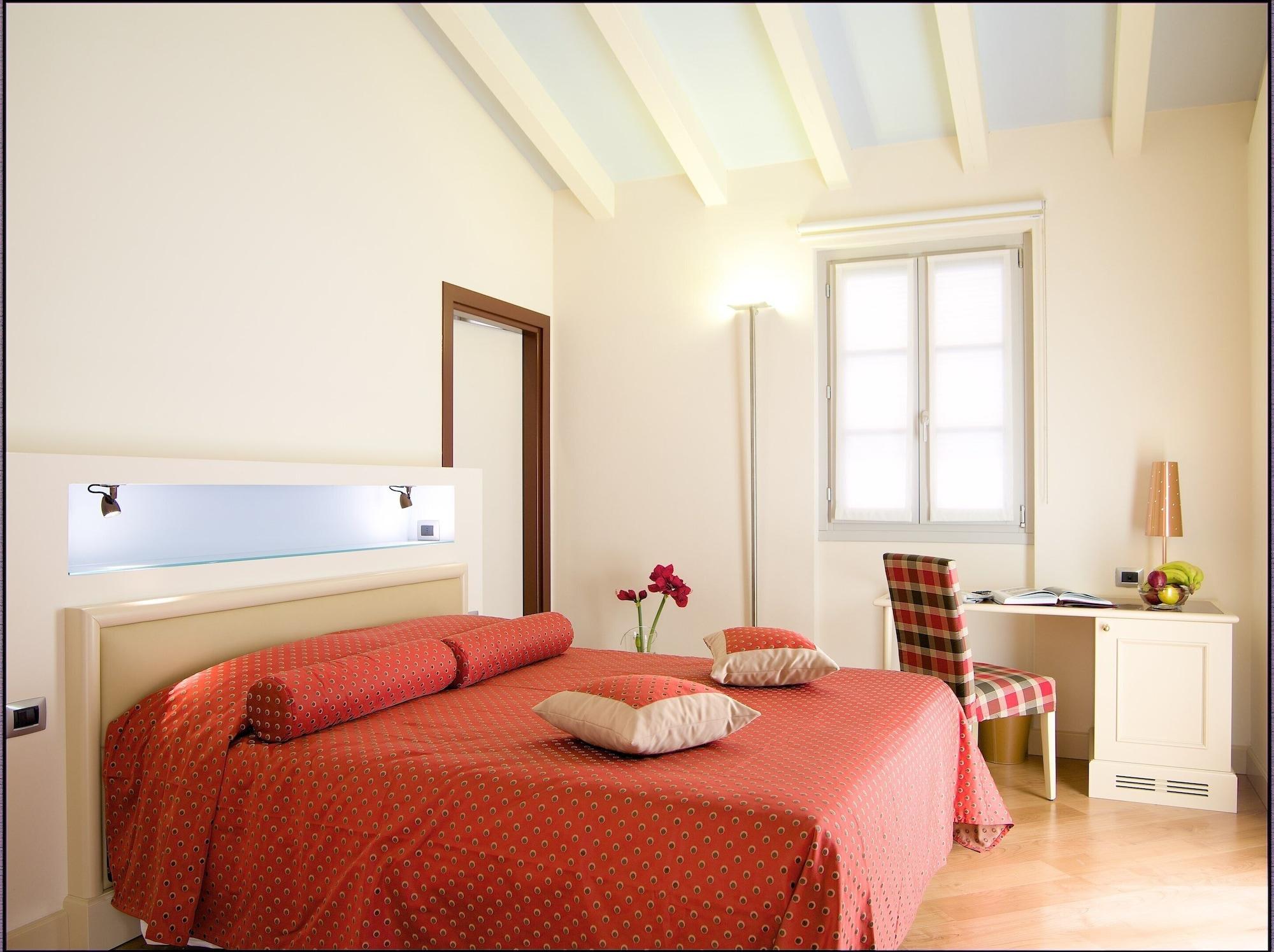Hotel Centrale Best Western Signature Collection Tirano Exterior foto