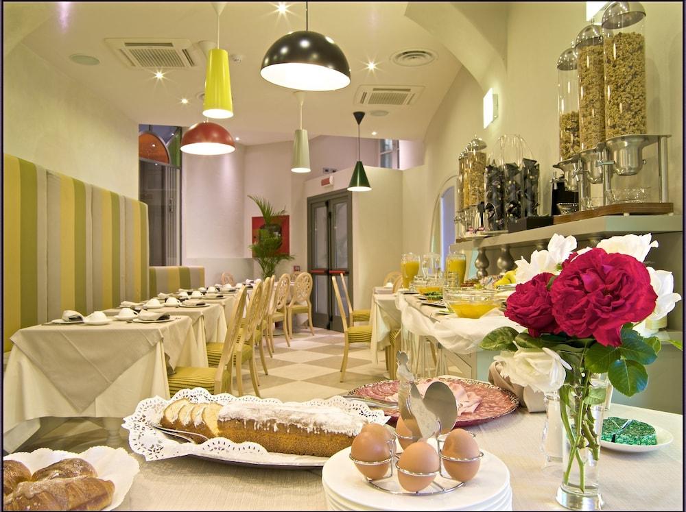 Hotel Centrale Best Western Signature Collection Tirano Exterior foto